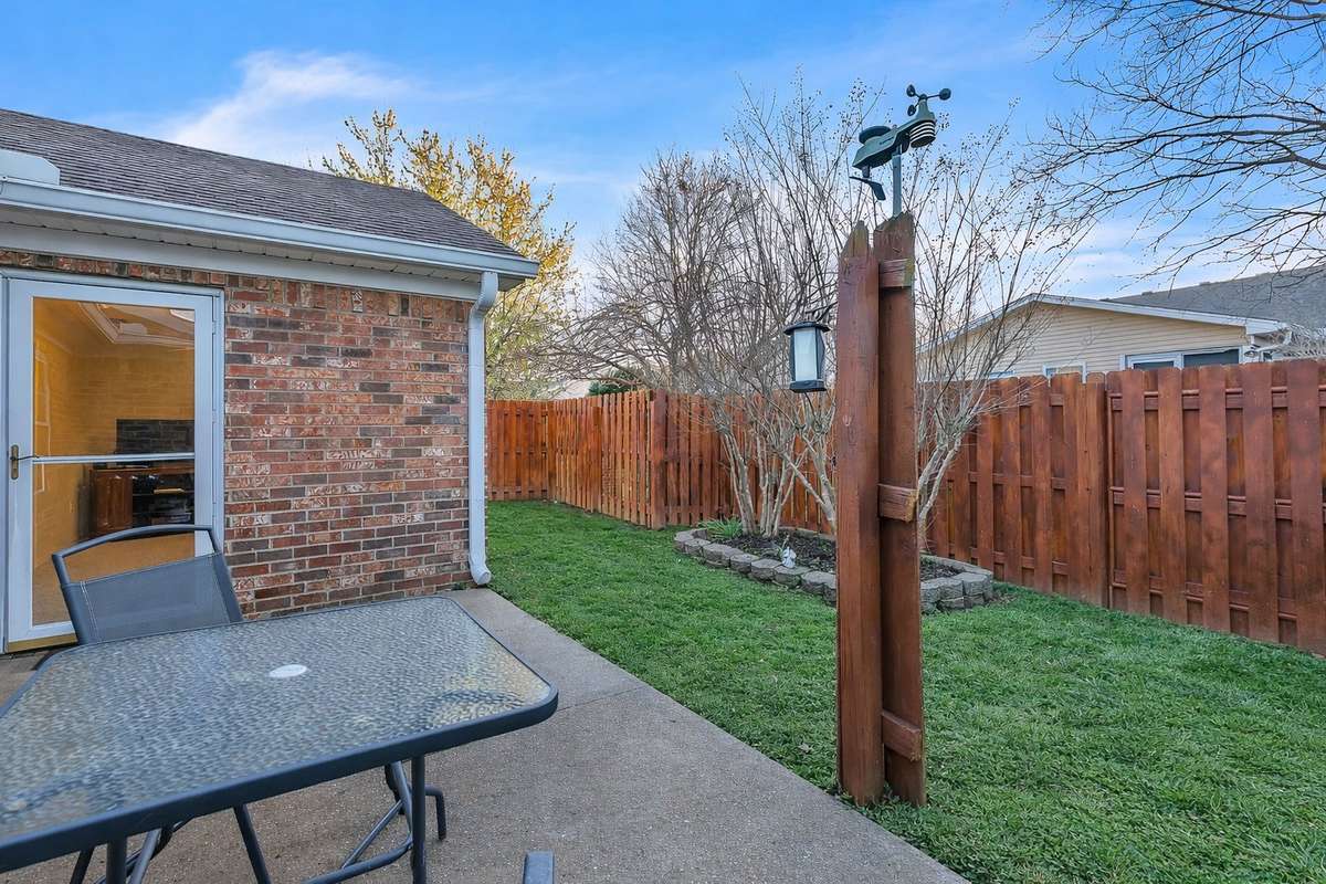 Your own green space complete with crape myrtles would be a perfect spot for an herb garden! 646 Forest Glen Circle, Murfreesboro, TN 37128