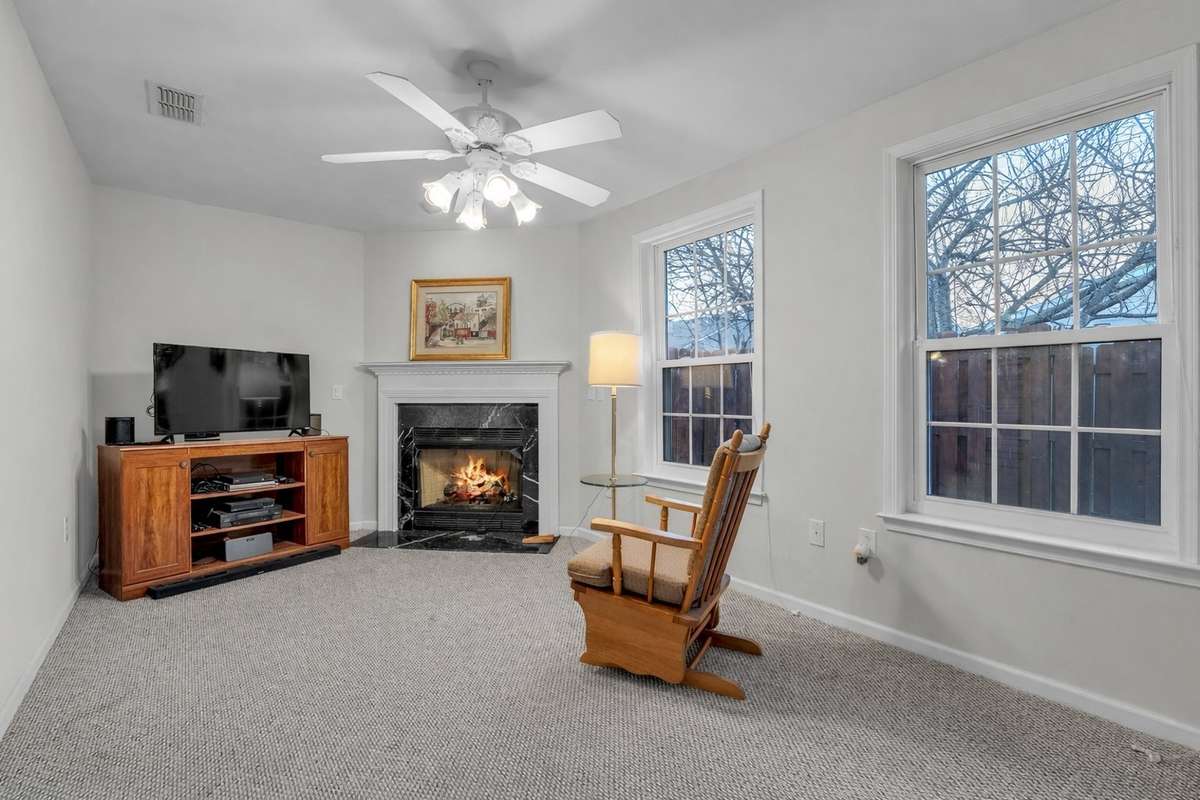 There is a second living area off of the kitchen/dining space with a second fireplace! 646 Forest Glen Circle, Murfreesboro, TN 37128