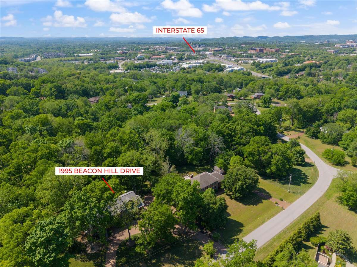This is the most ideal location conveniently located within a few minutes to I-65, Cool Springs, Berry Farms and all things Franklin.
