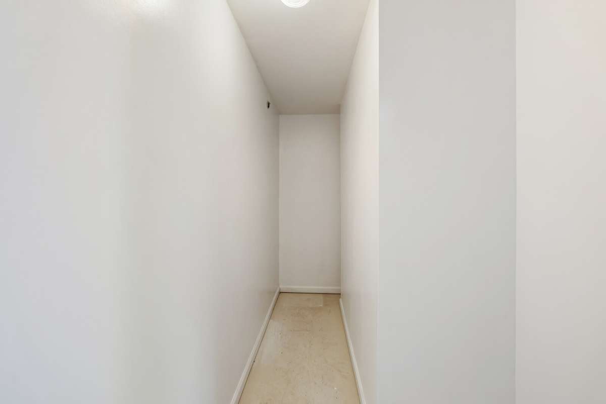 The outdoor storage area goes beyond this, you have to see it in person!