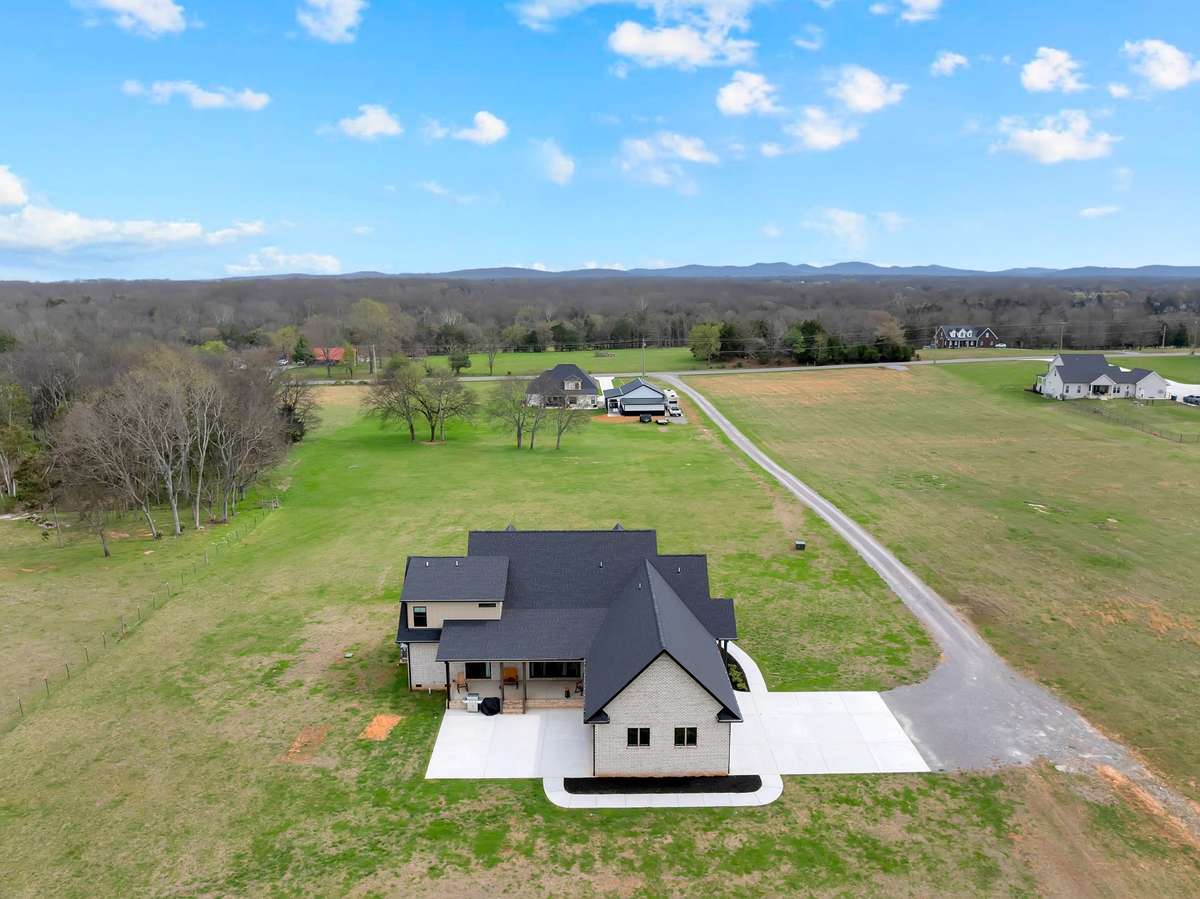 Another view of the acreage
