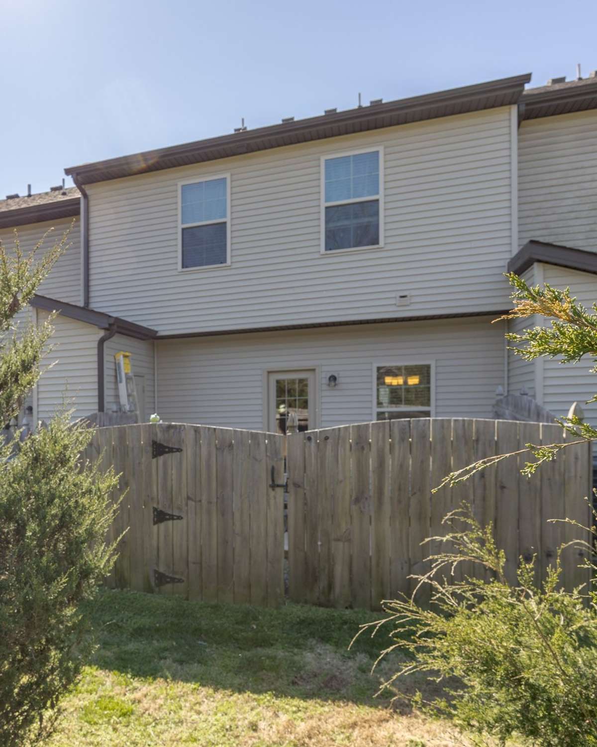 The backside of the townhouse