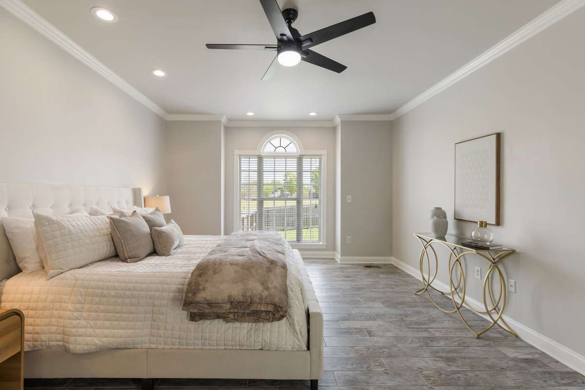 Great Size Primary Bedroom