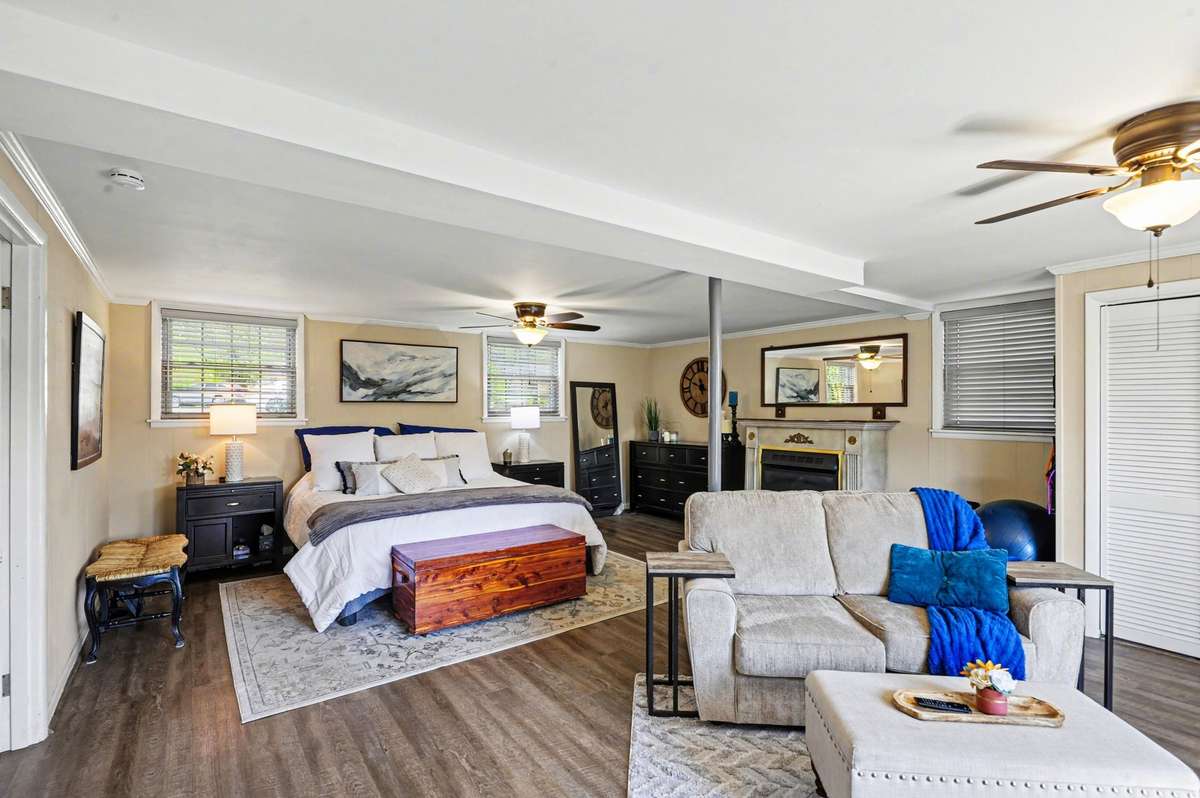 Downstairs Master Suite