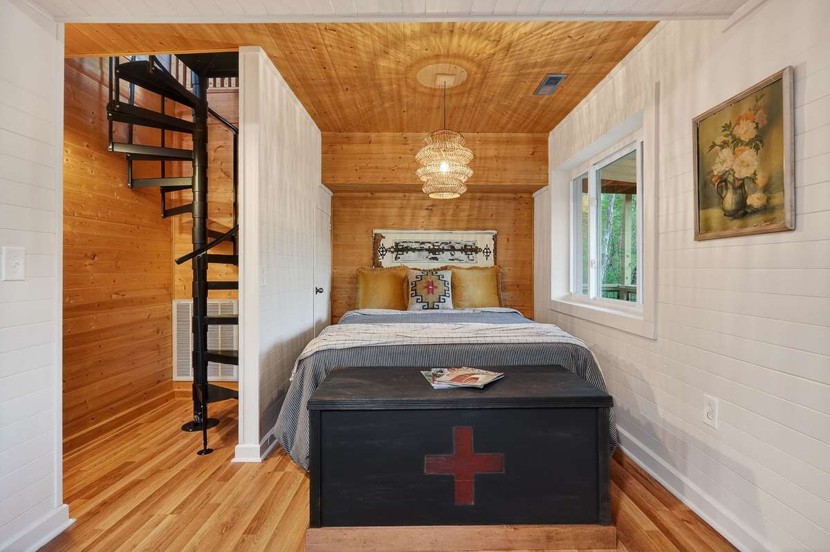 Downstairs Queen Bedroom