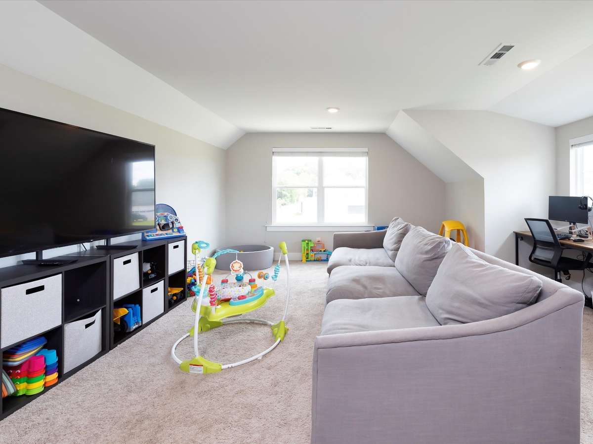 (previously furnished photo - home is now vacant)