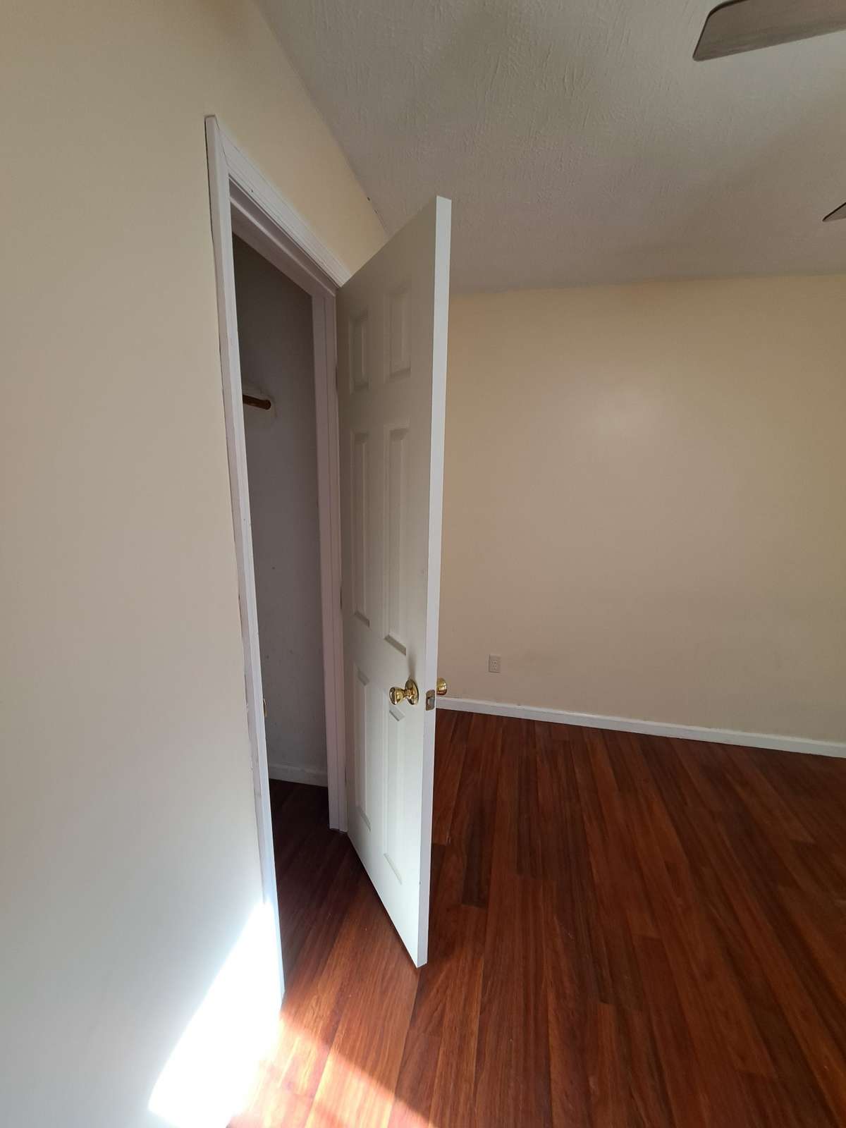 With a walk-in closet