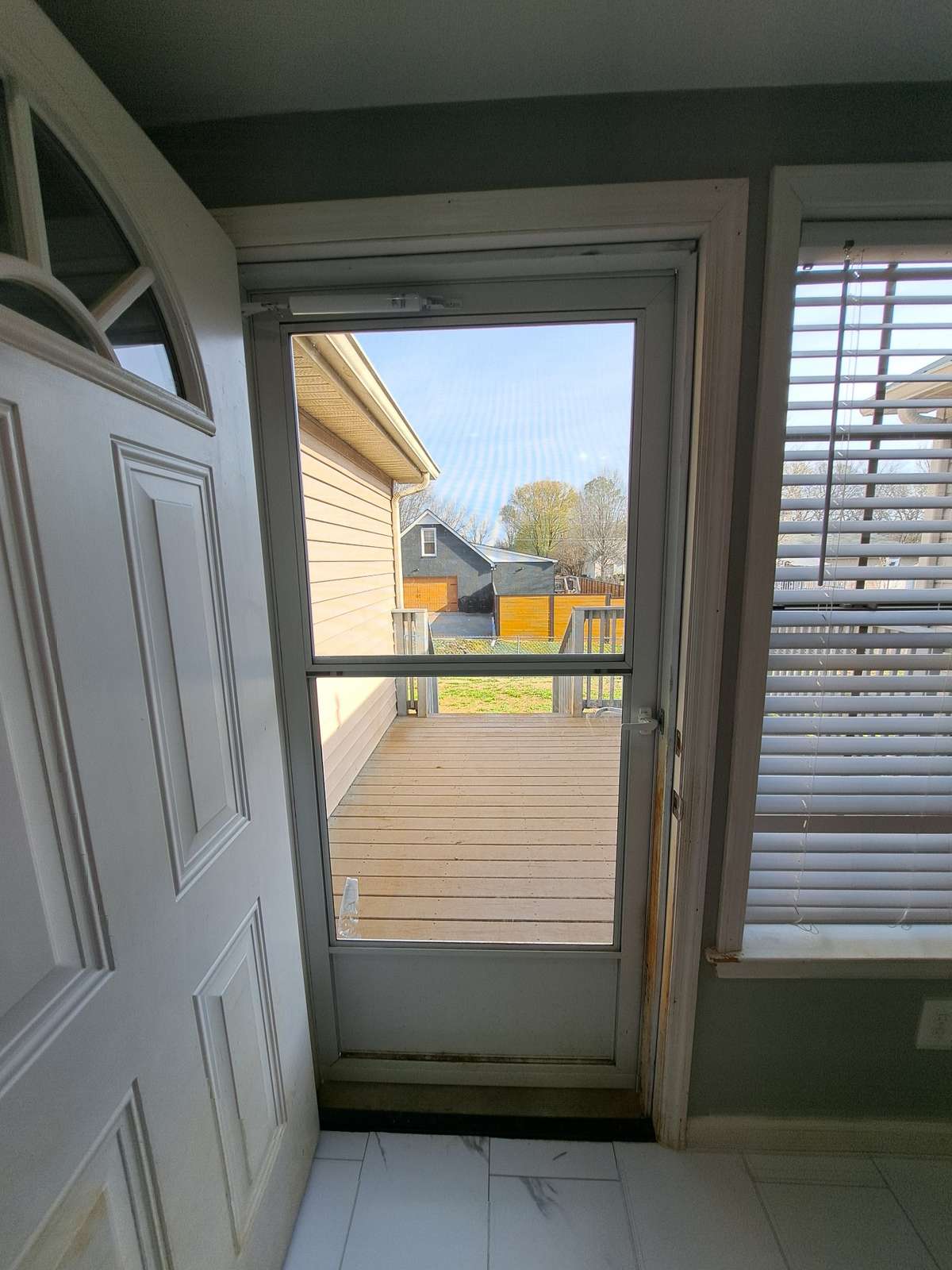 All blinds will also stay.
