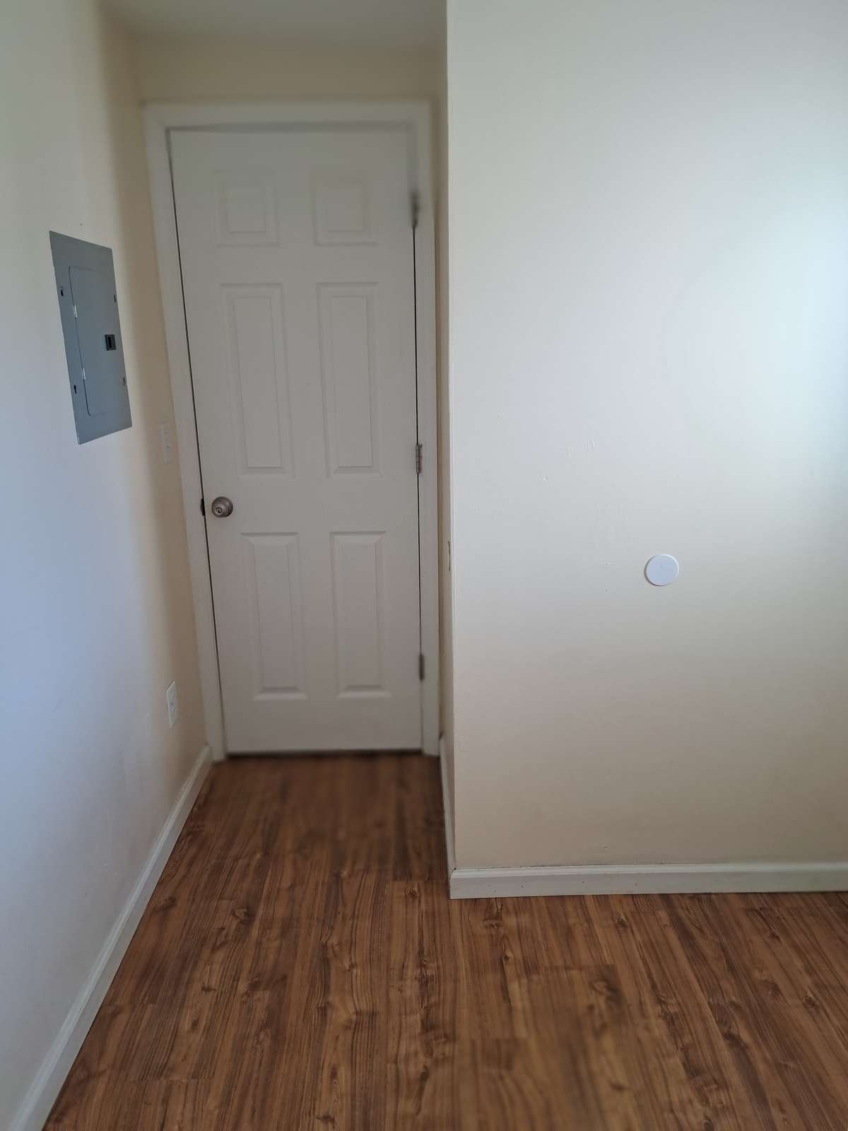 Coming in to another secondary bedroom