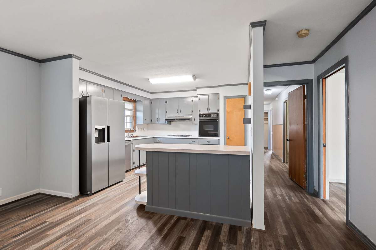 Breakfast bar