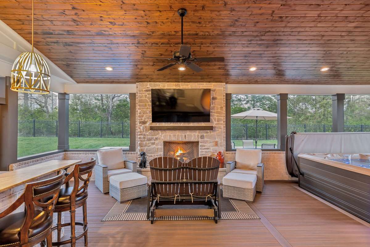 A perfect gathering place for all seasons.
