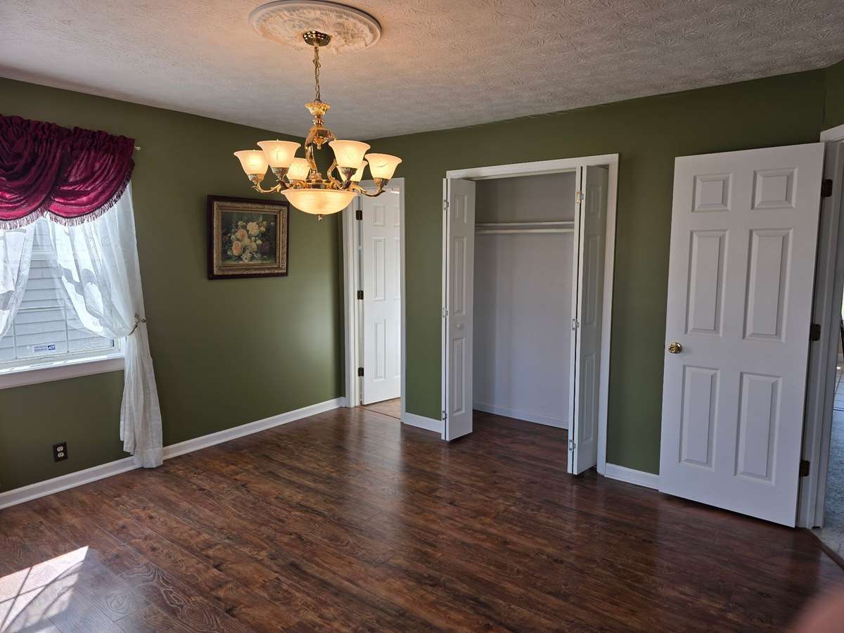 Second large owners suite on the main level.