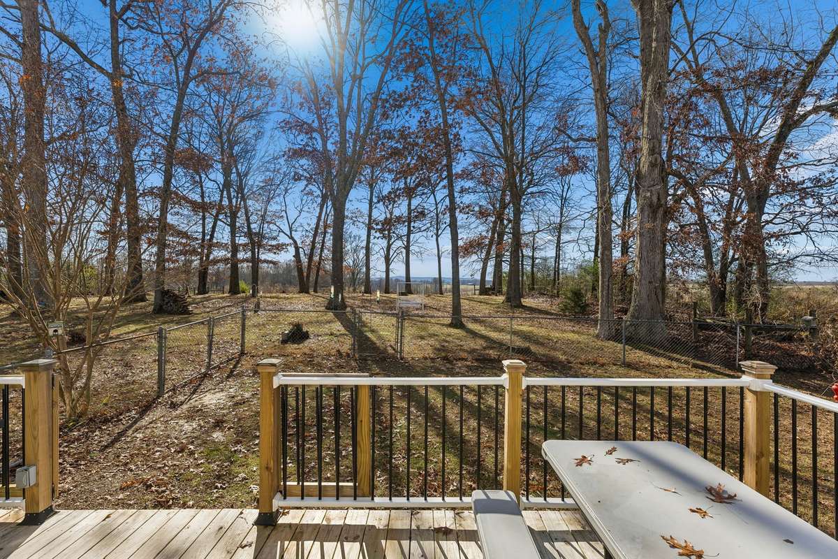 Large deck with amazing views. Very peaceful and tranquil.