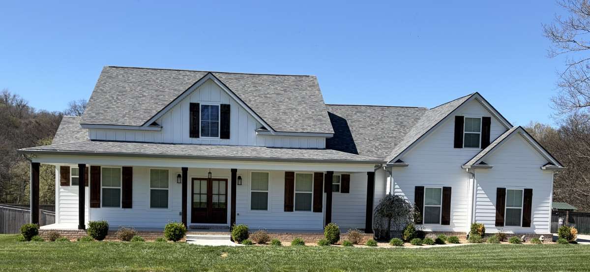WELCOME TO 3988 PULASKI HWY.
COLUMBIA, TENN. 38401