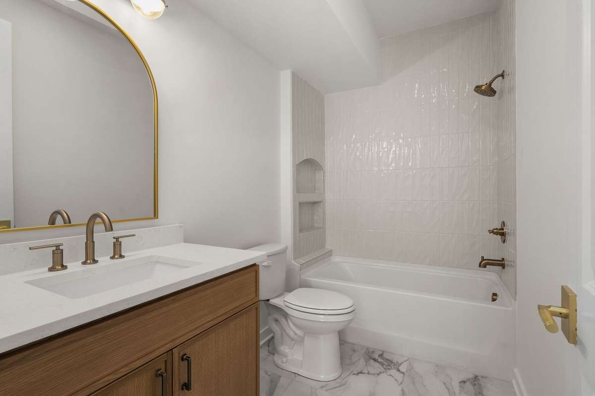 Secondary bathroom