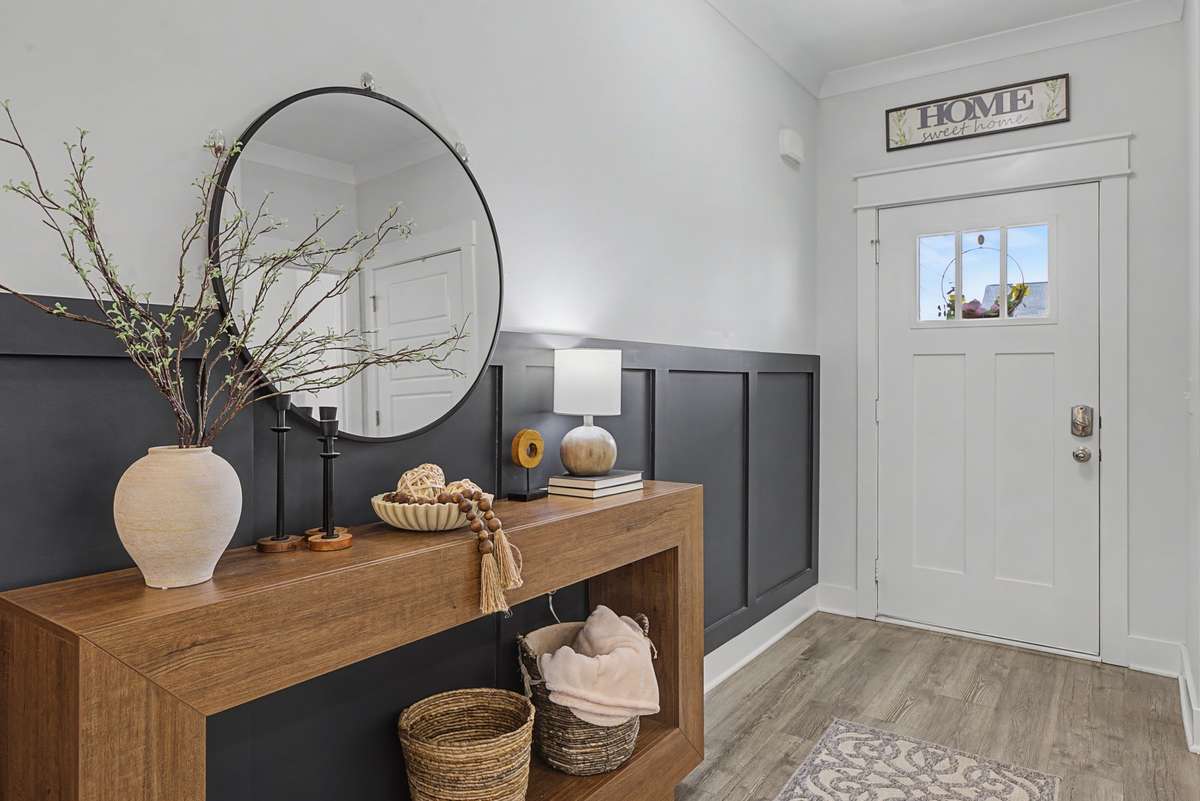Beautiful Entrance!