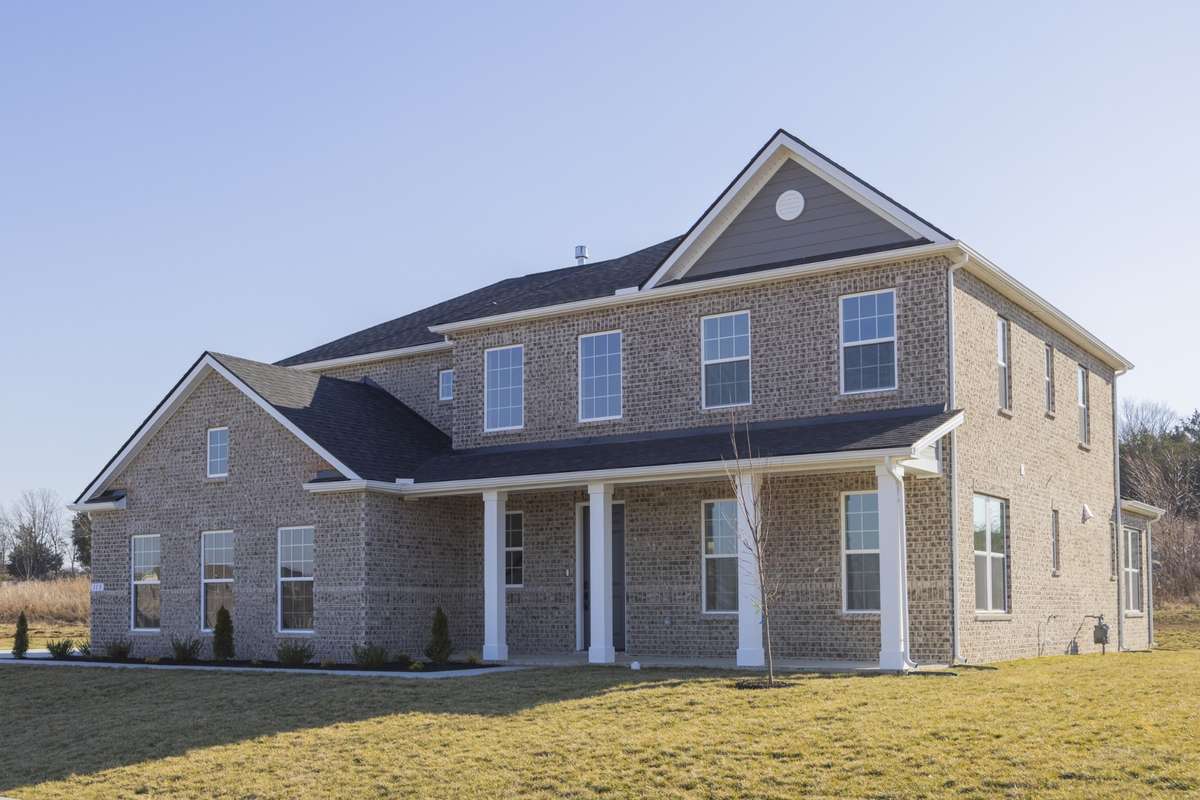 Full front porch!