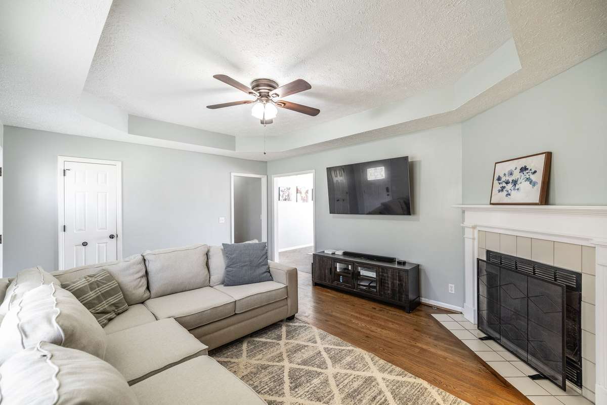 Plenty of room here for entertaining or family gathering