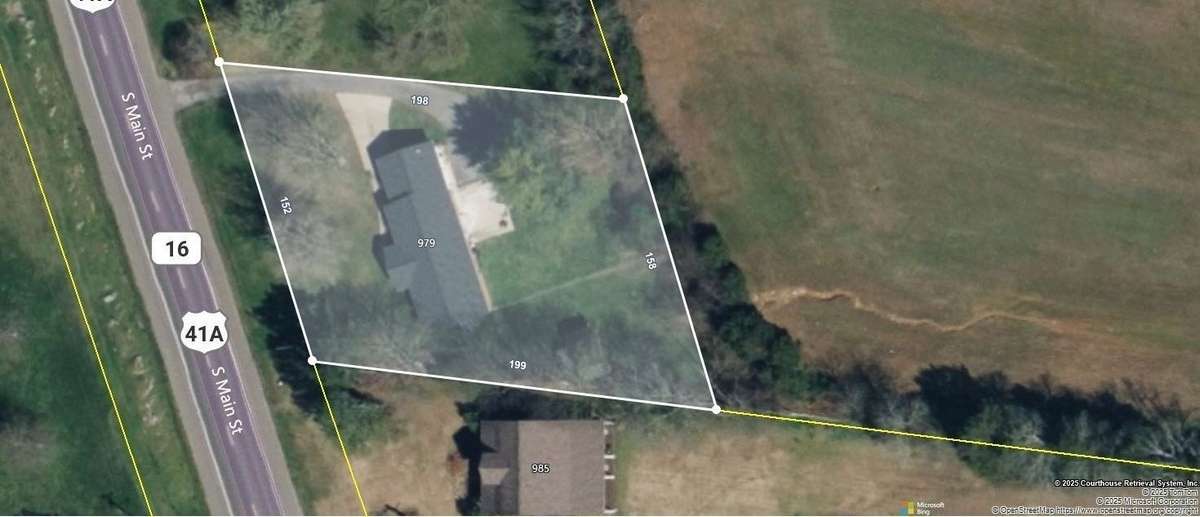 Buyer/Buyer agent to verify.any pertinent information. Lot lines are approximate. Lot extends past current fence