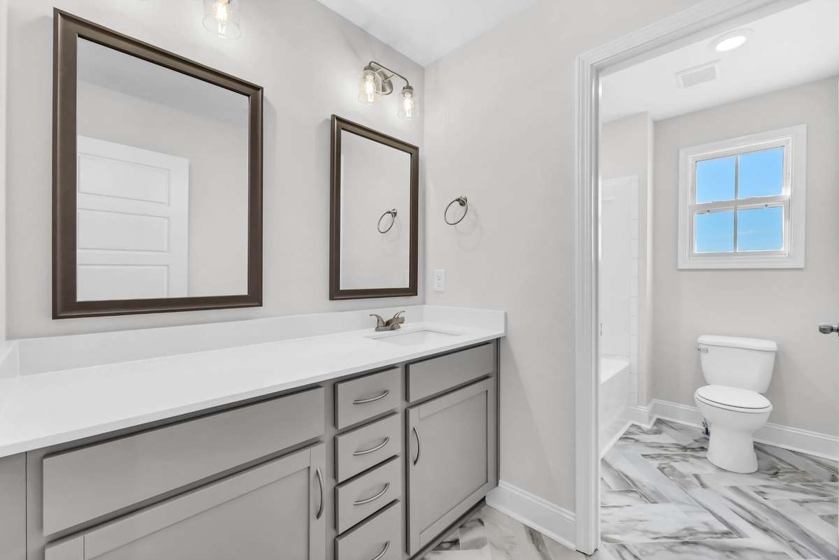 SAMPLE PHOTOS OF PREVIOUS BUILD! **SELECTIONS TO VARY**