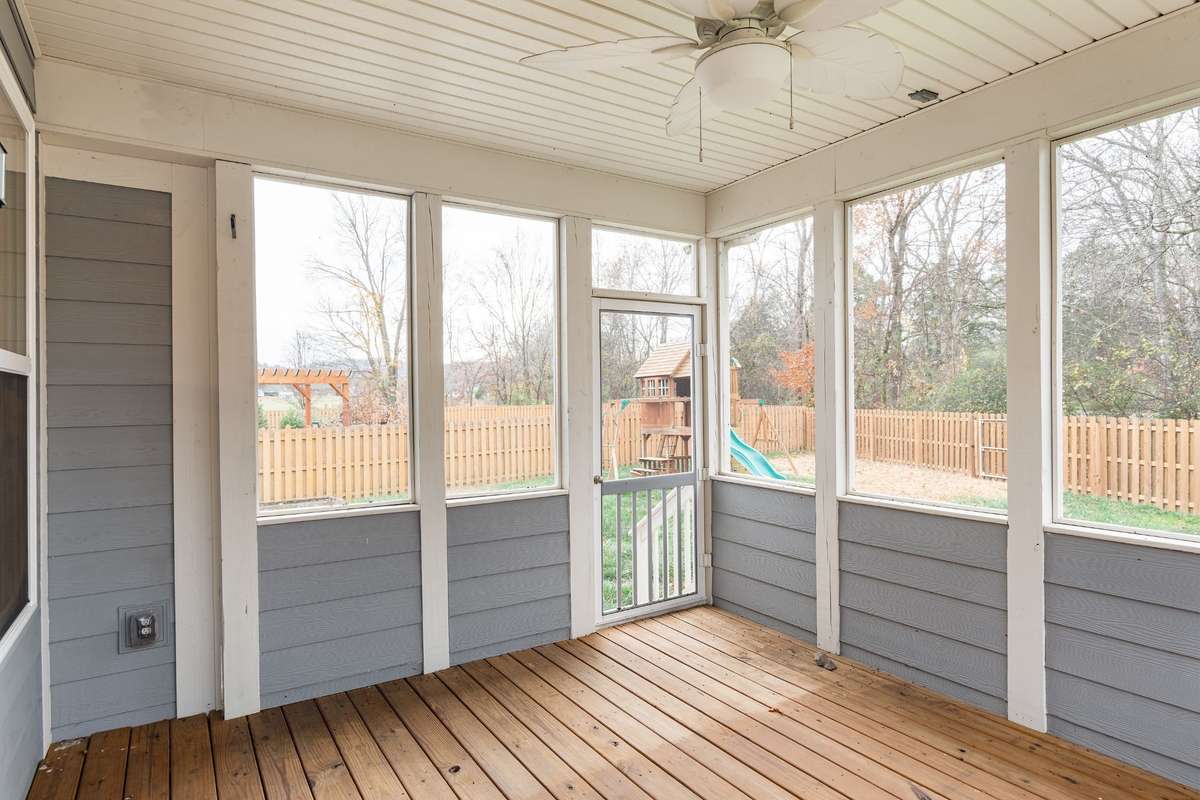 Screened in Porch