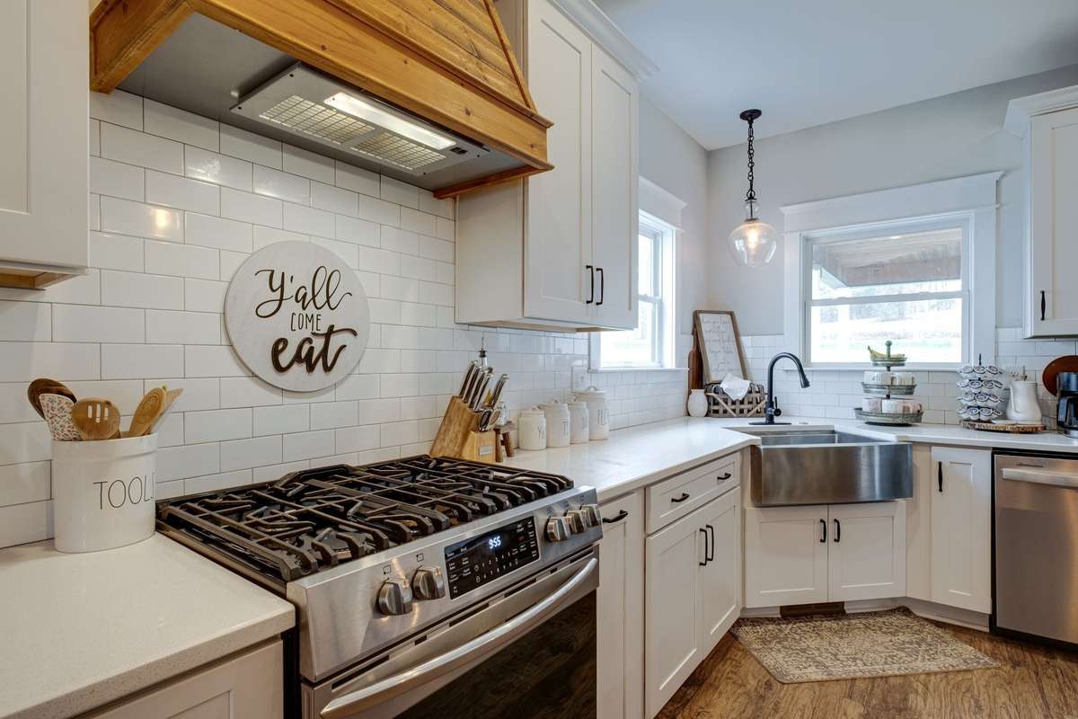LUXE Kitchen w/ Quartz Countertops + Gorgeous Cabinetry