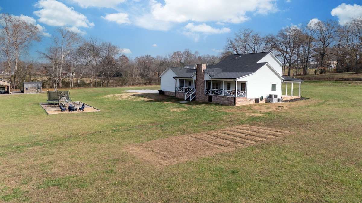 ***ROOM FOR AN INGROUND POOL***
 Per Seller