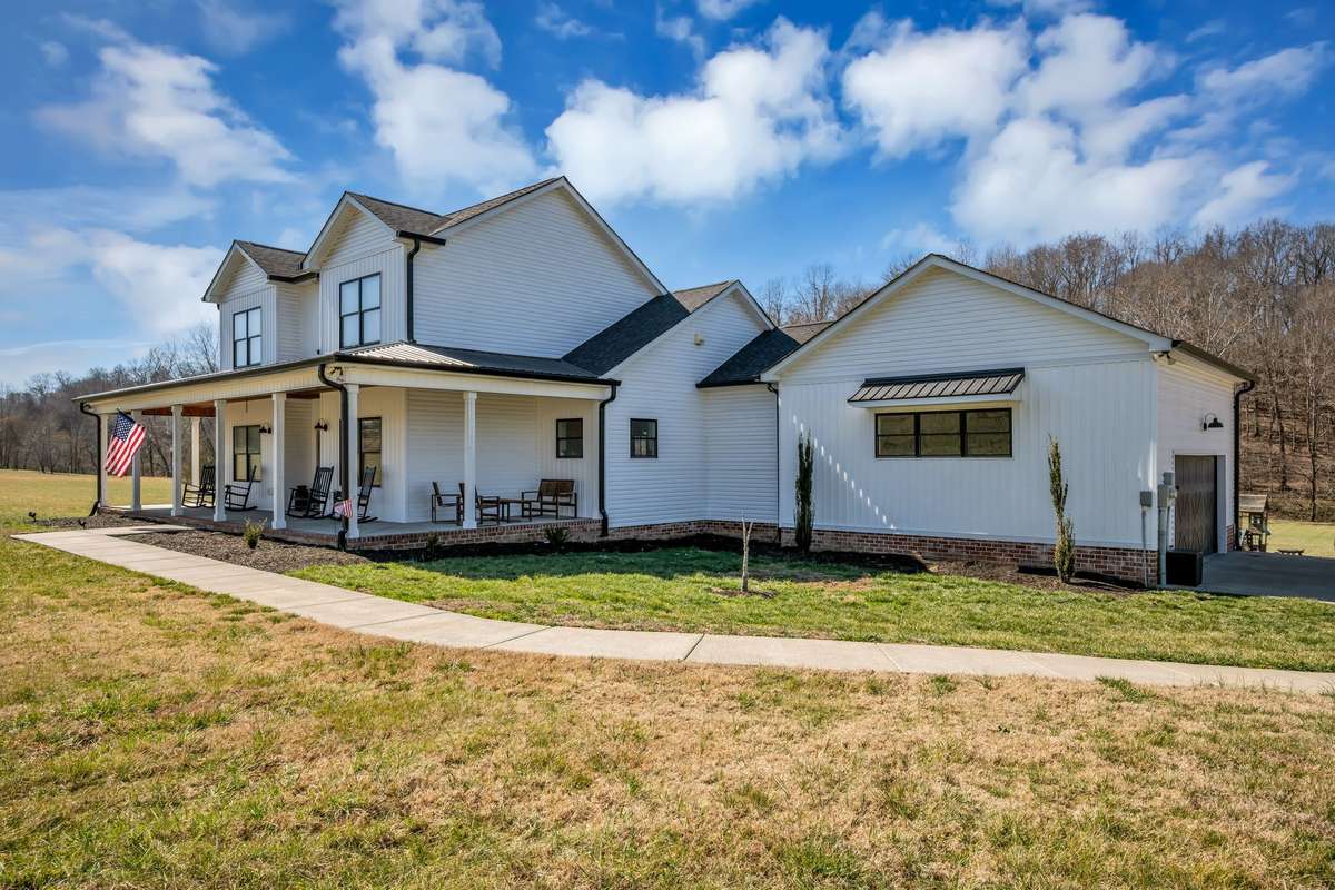 LARGE 2 Car Garage + Concrete Sidewalk