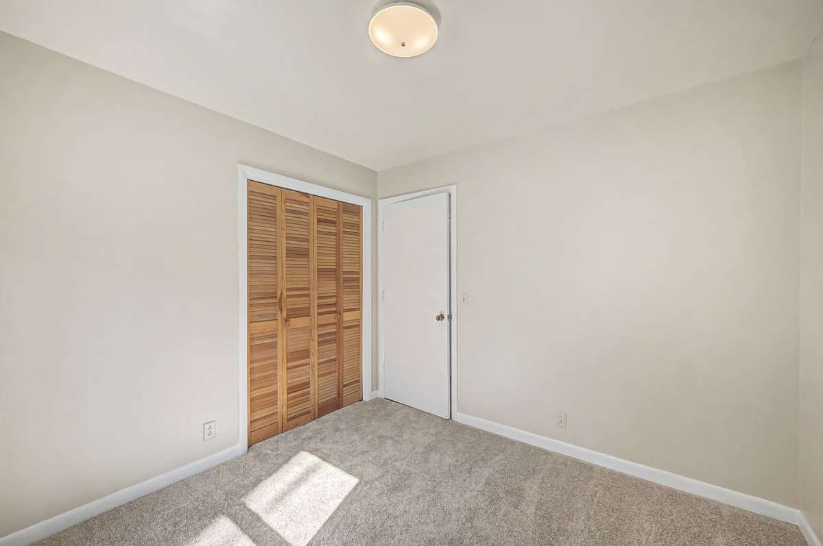 More of the bedroom. Good sized closets.