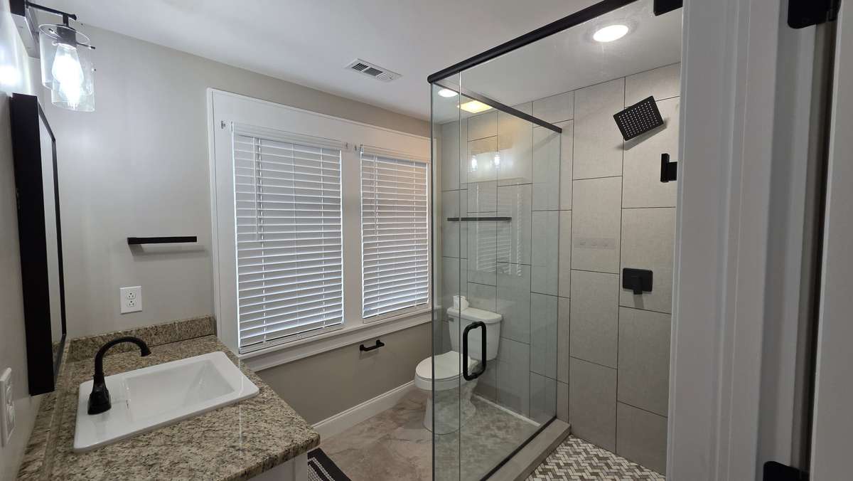 Primary bath