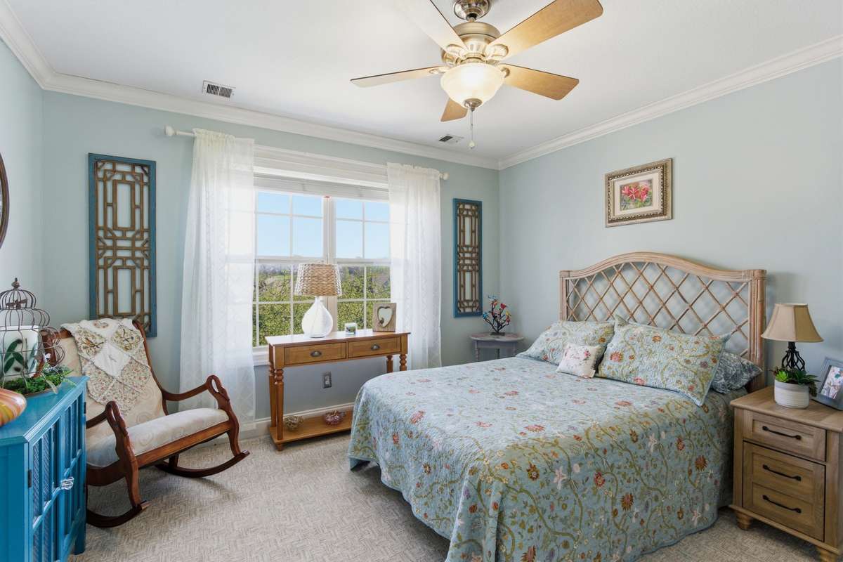 2nd bedroom located upstairs.