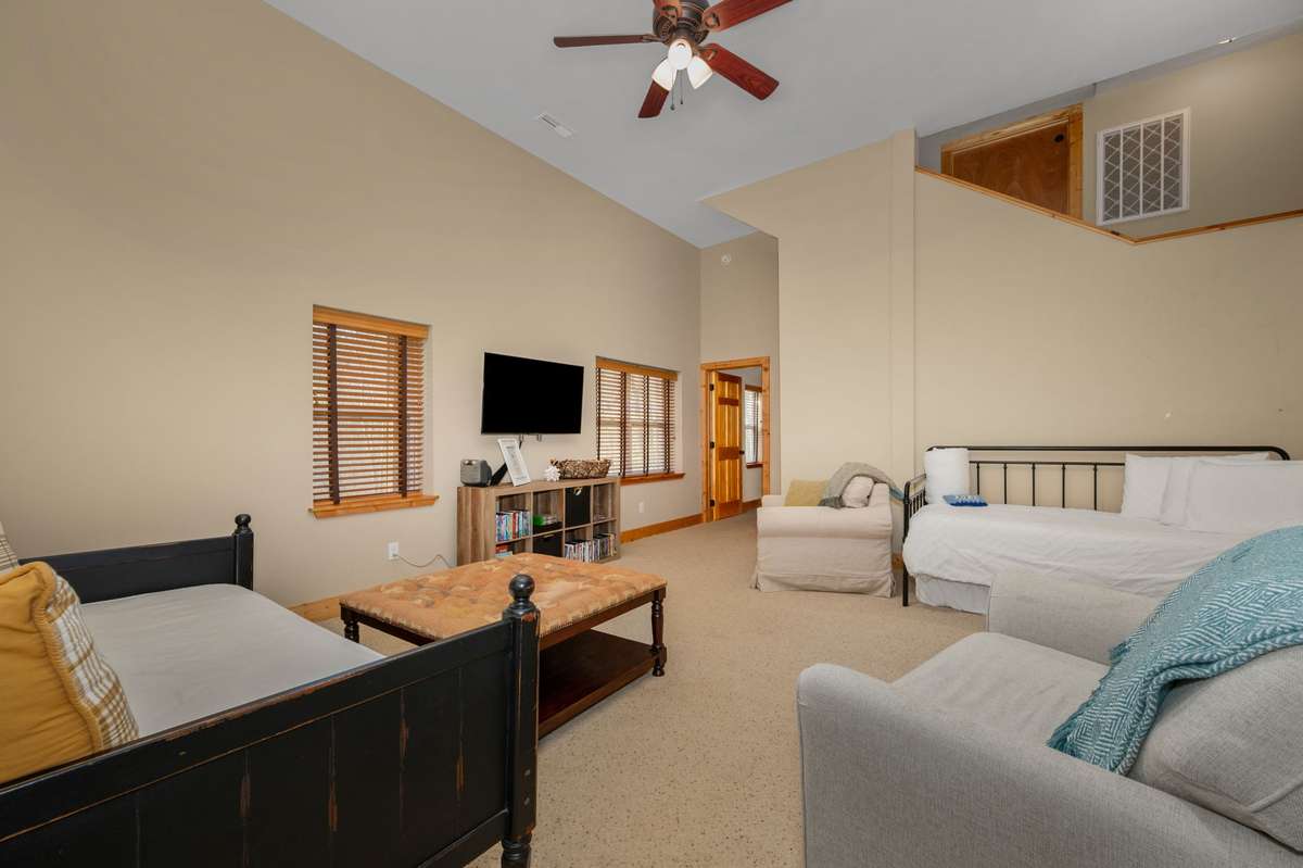 LOWER LEVEL DEN