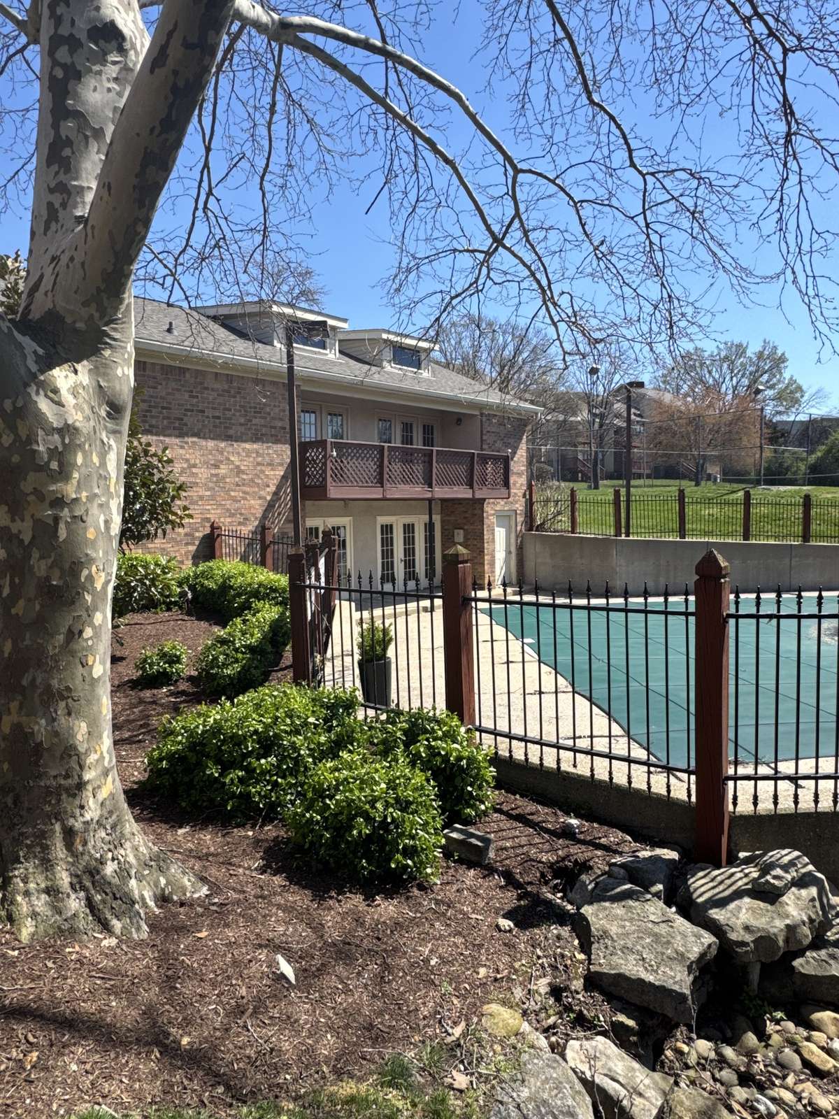 Pool and Club House