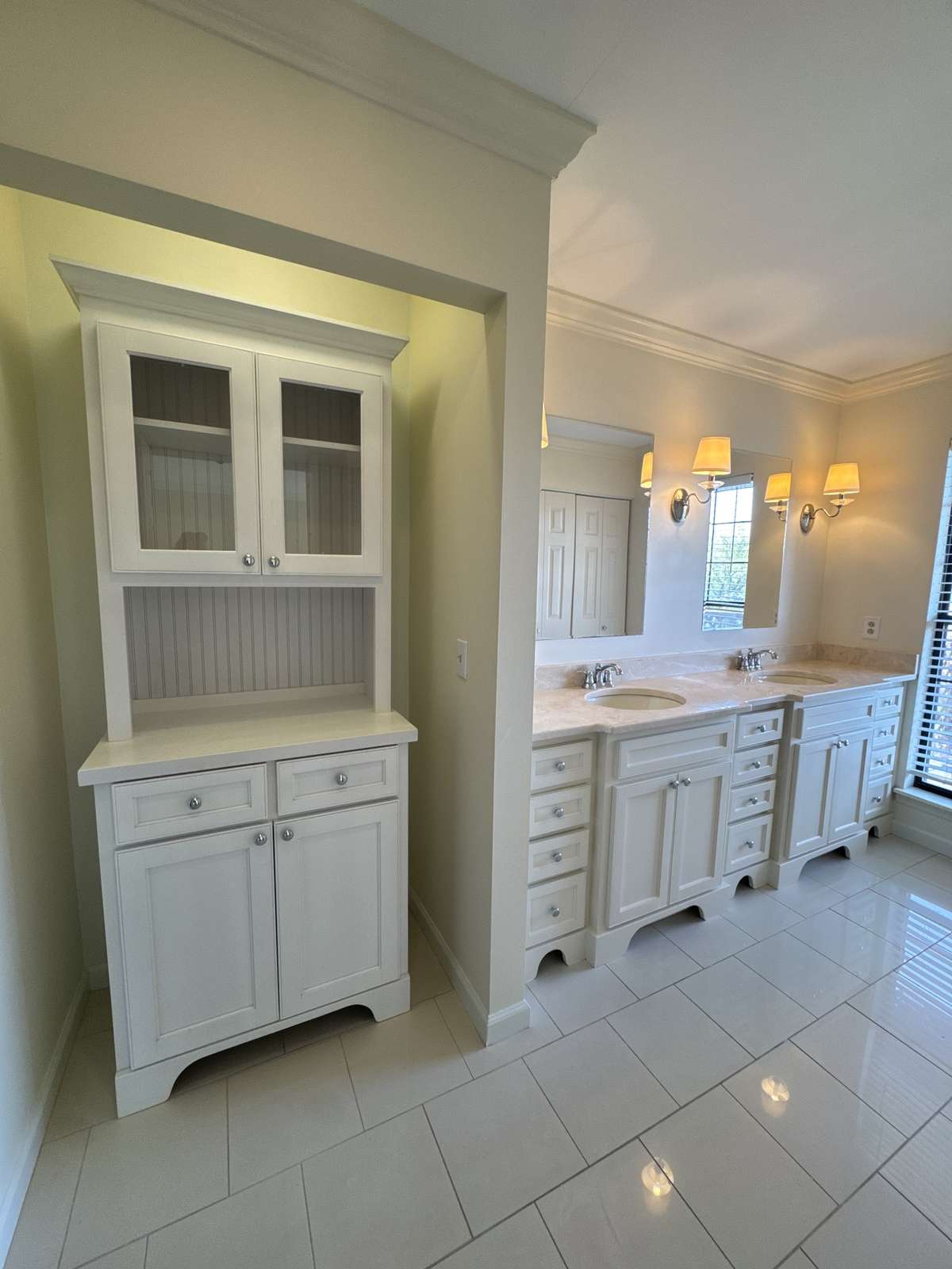 Beautifully updated master bath