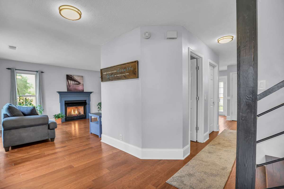 Living area right when you walk in the front door.