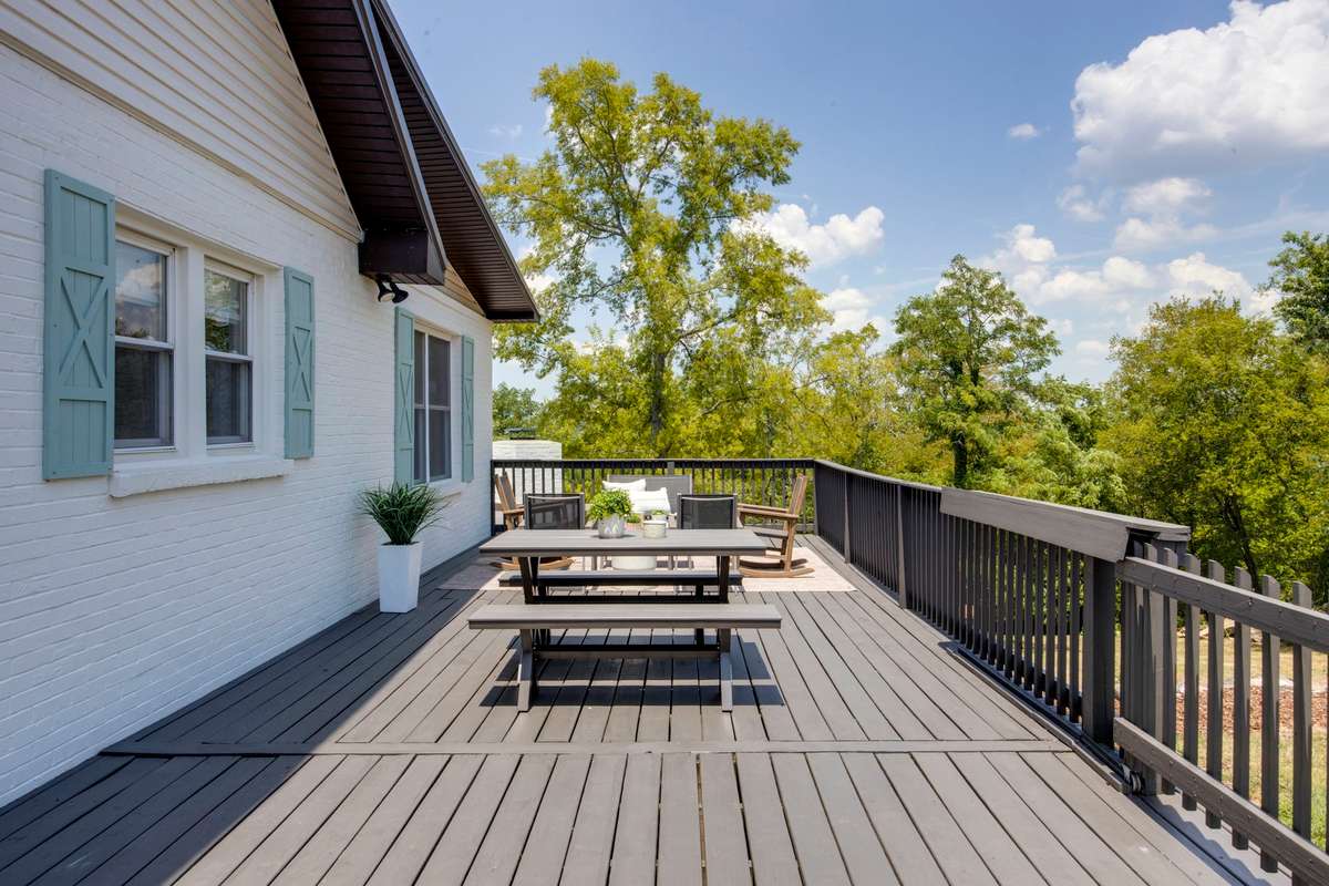 Outside, the home is made for entertaining and enjoying life in the Tennessee hills.