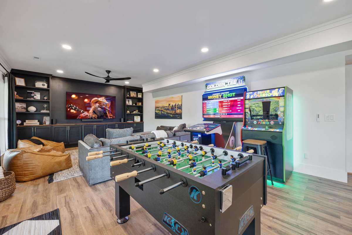 Super Mario game and Golden Tee game do not remain.