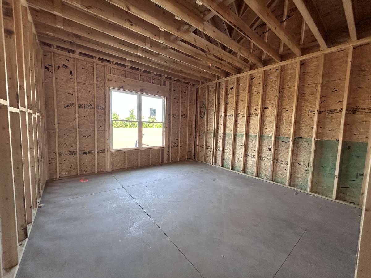 The Hamblen Park - Primary Suite | Homesite #233