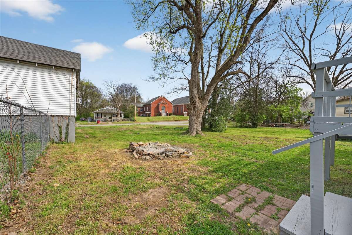 Plenty of flat space for your family!