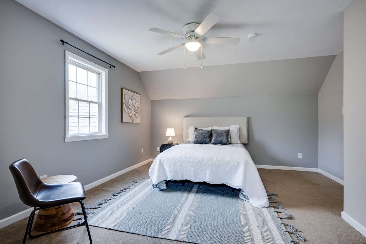 EXTREMELY Well Presented Home