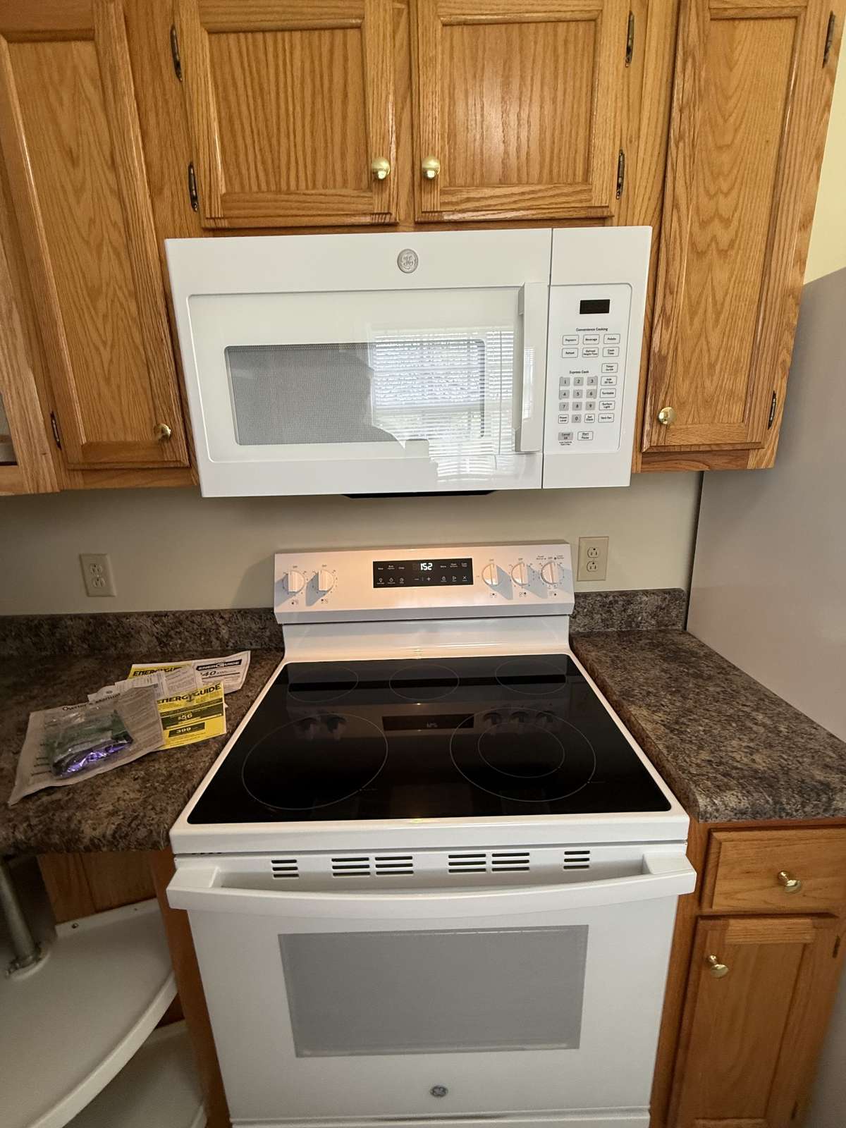 New stove, microwave