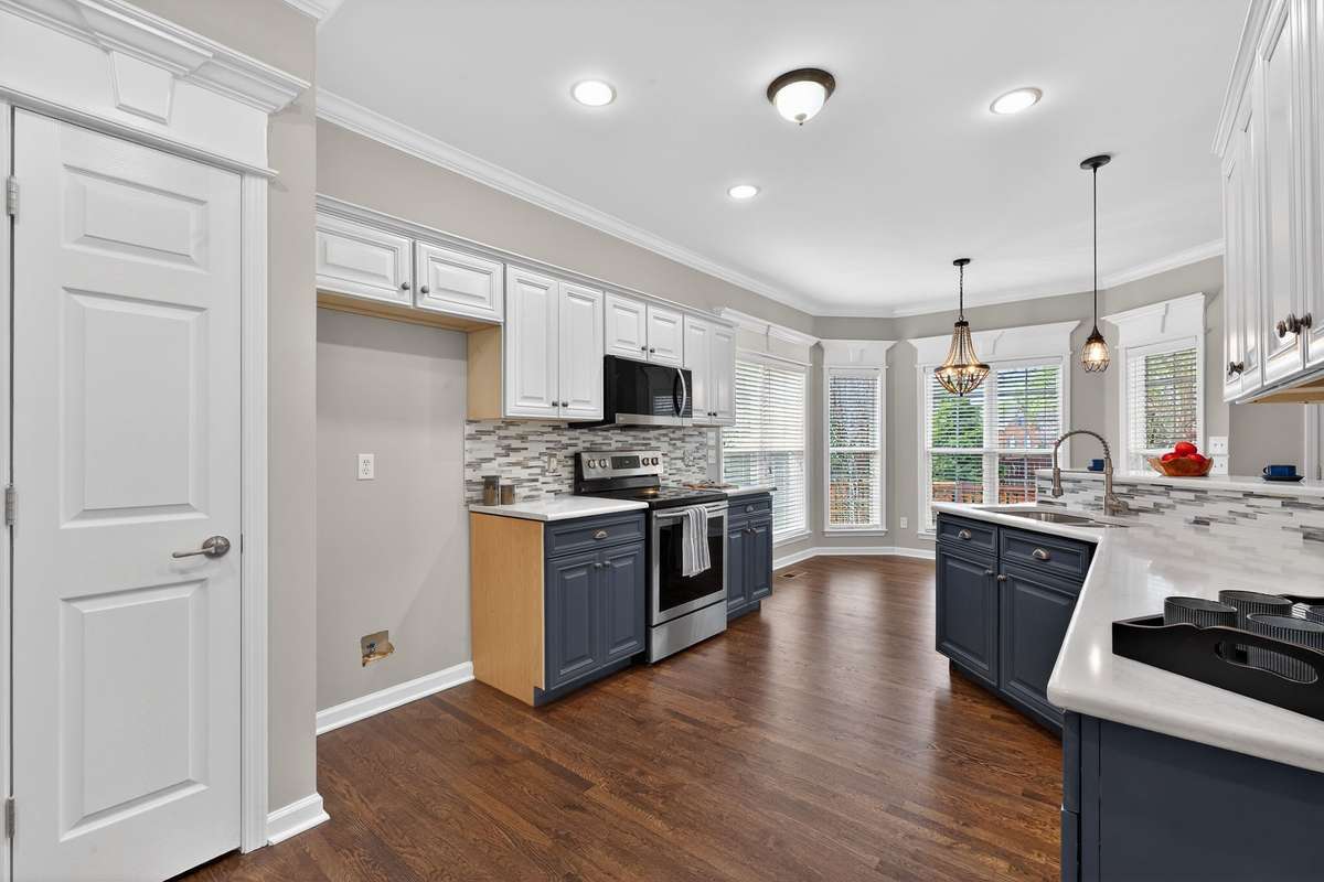 Eat in kitchen, with separate pantry.