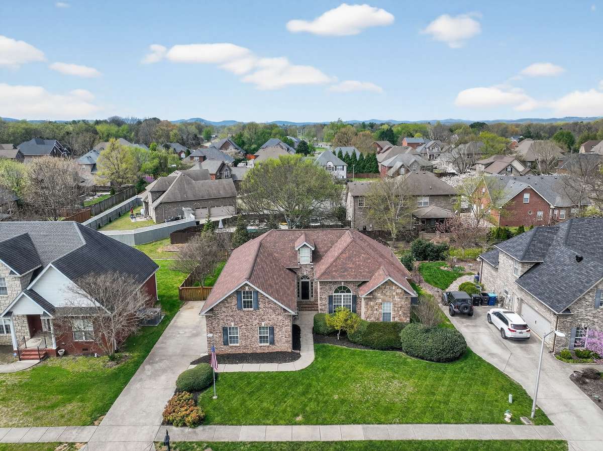 Located in Blackman Cove, within walking distance to Blackman Middle School and Blackman High School.