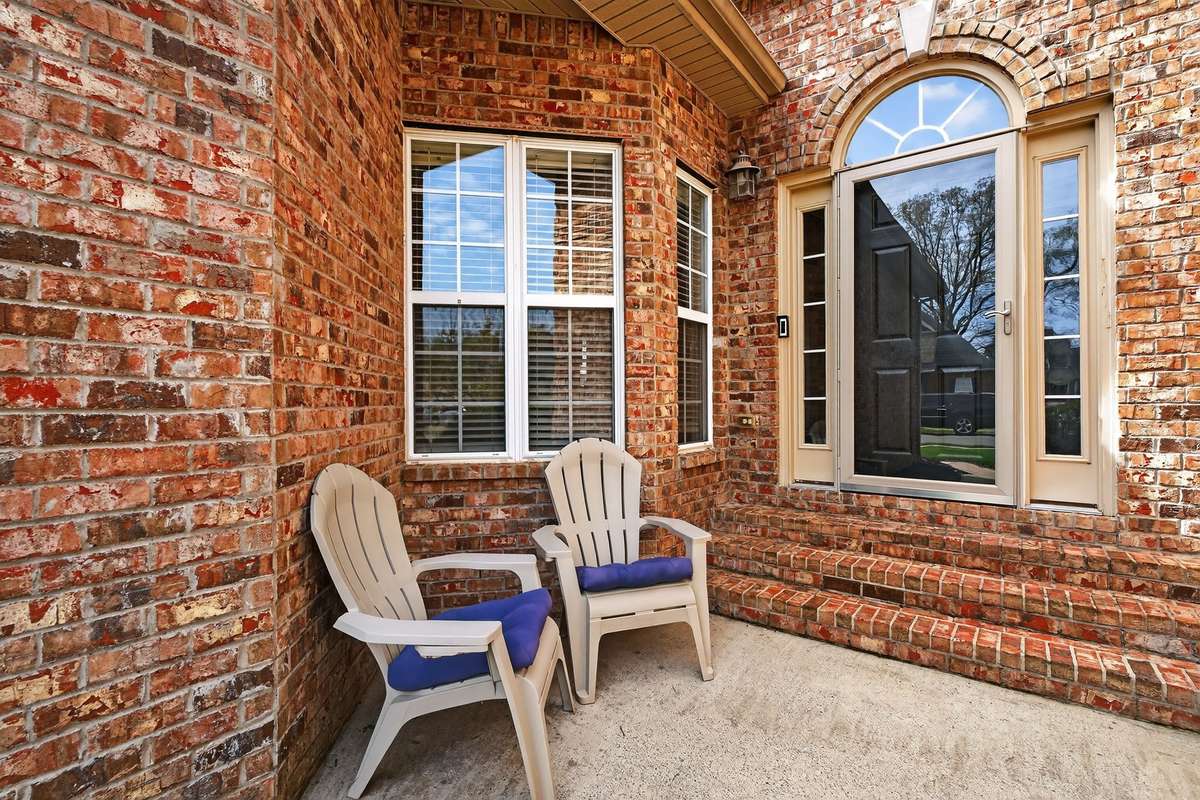 Sitting area at the front of the home for morning coffee.