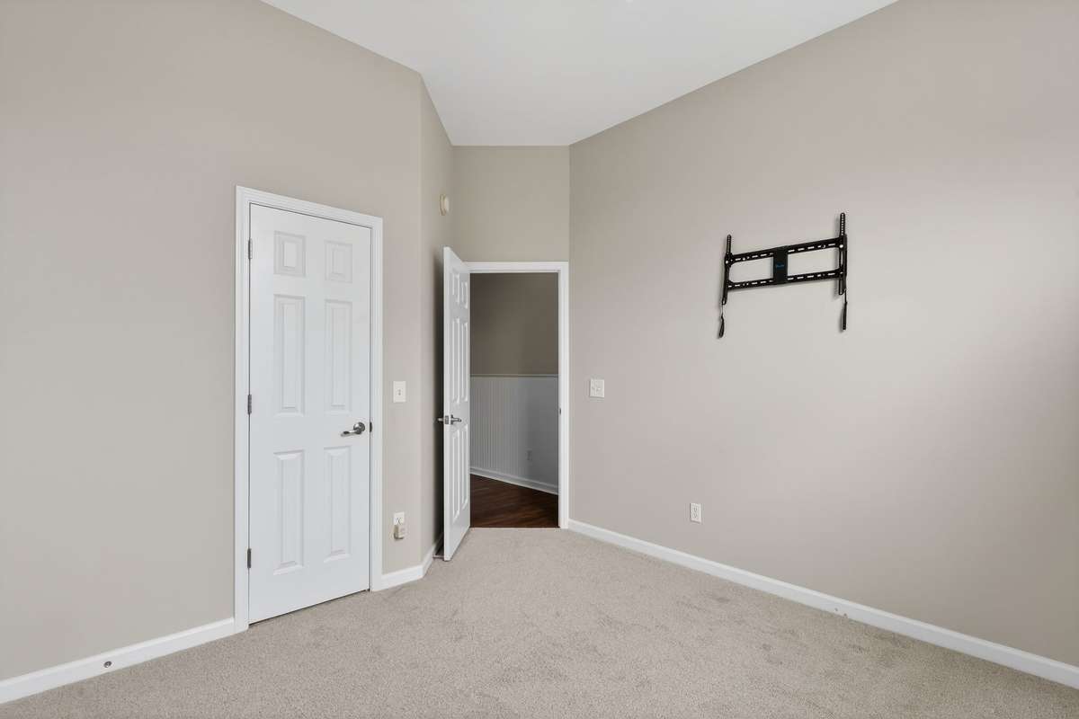 Bedroom #1