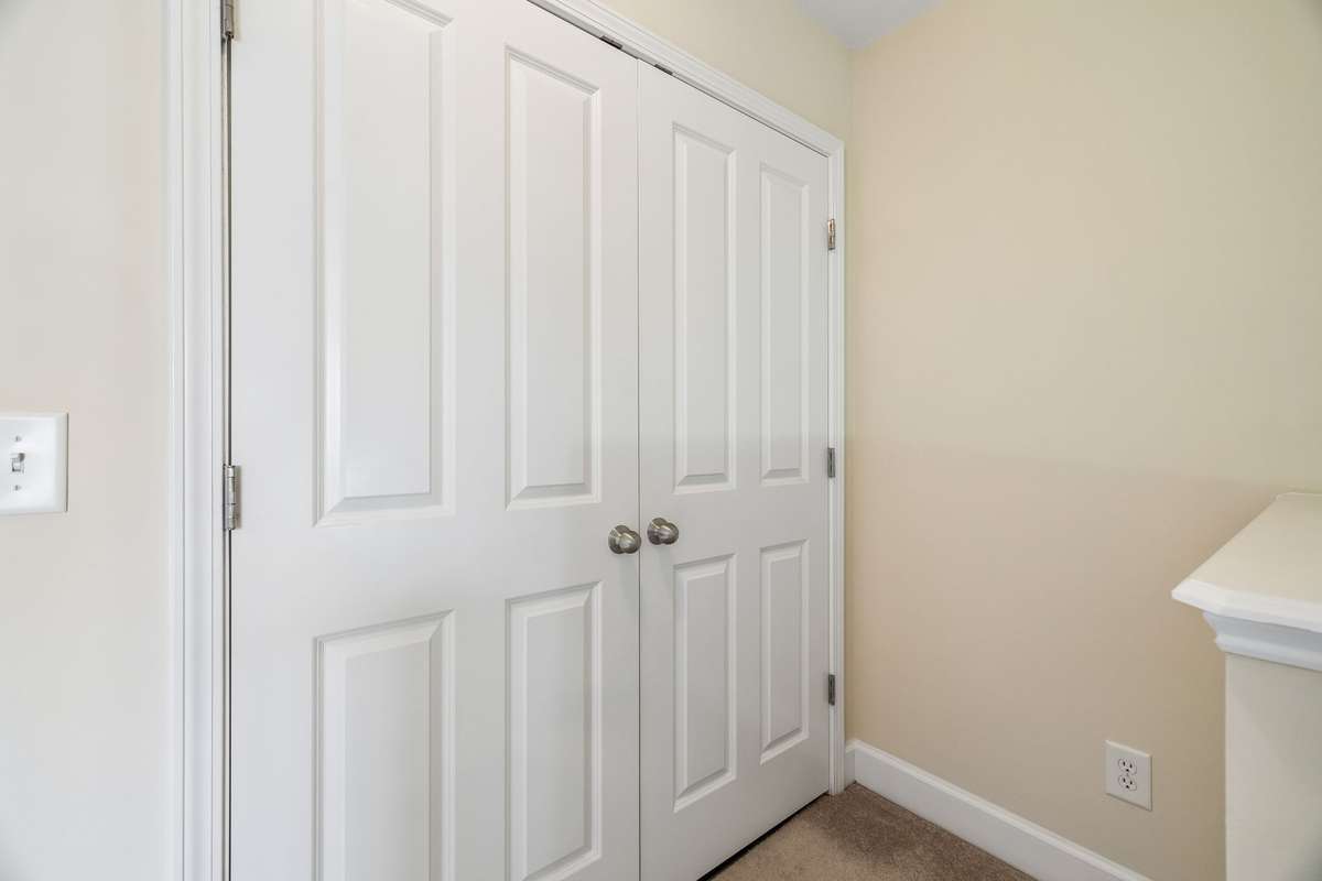 Double Door Laundry Room (Upstairs)