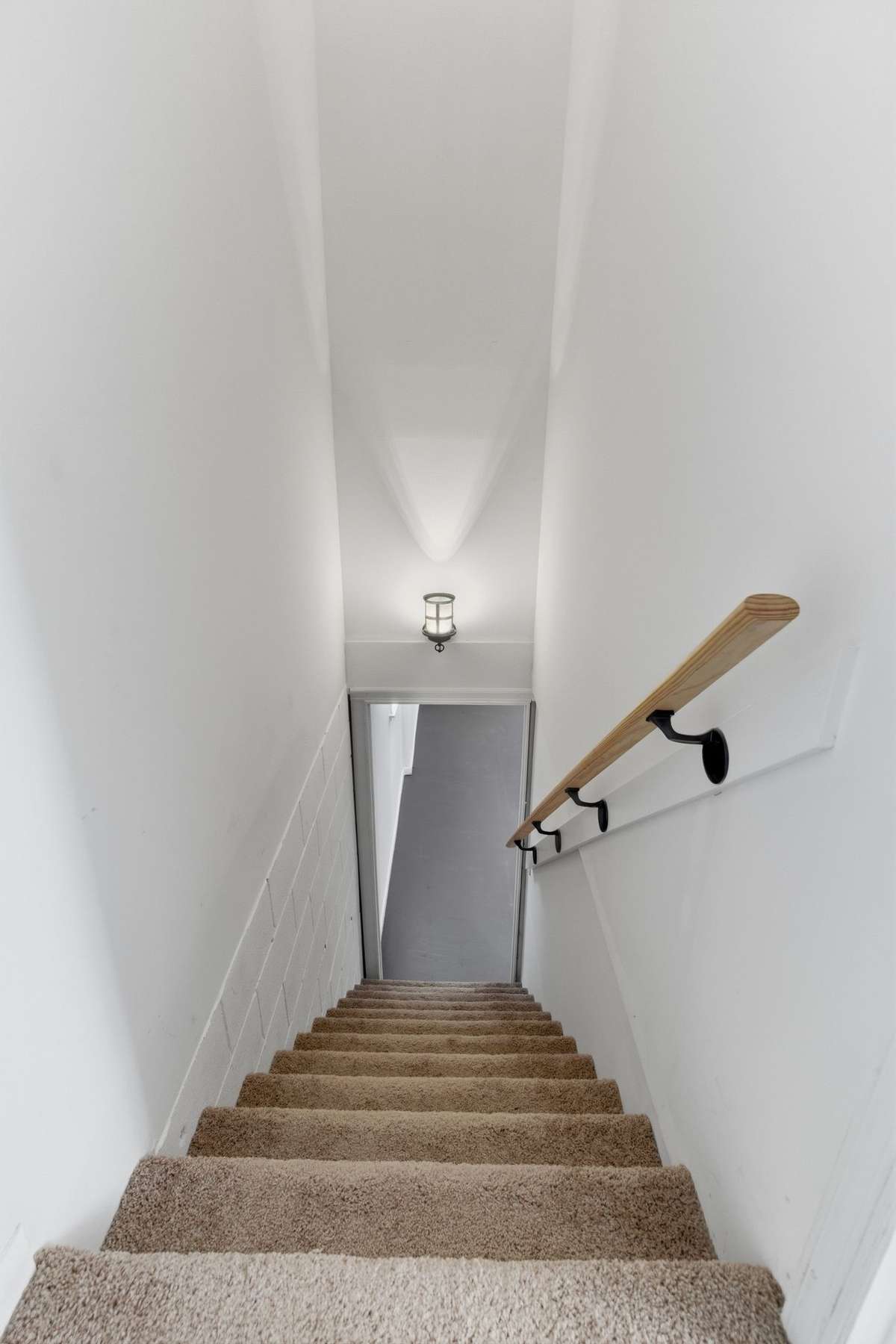 Stairs to the downstairs.