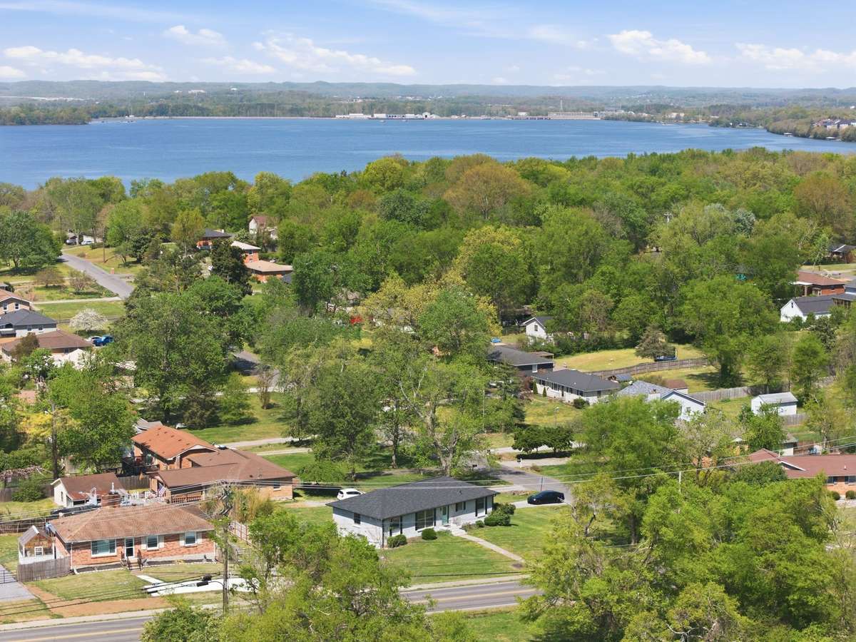Old Hickory Lake is a short walk or drive it in two minutes with Walton Ferry boat ramp for ease of access to lake life.