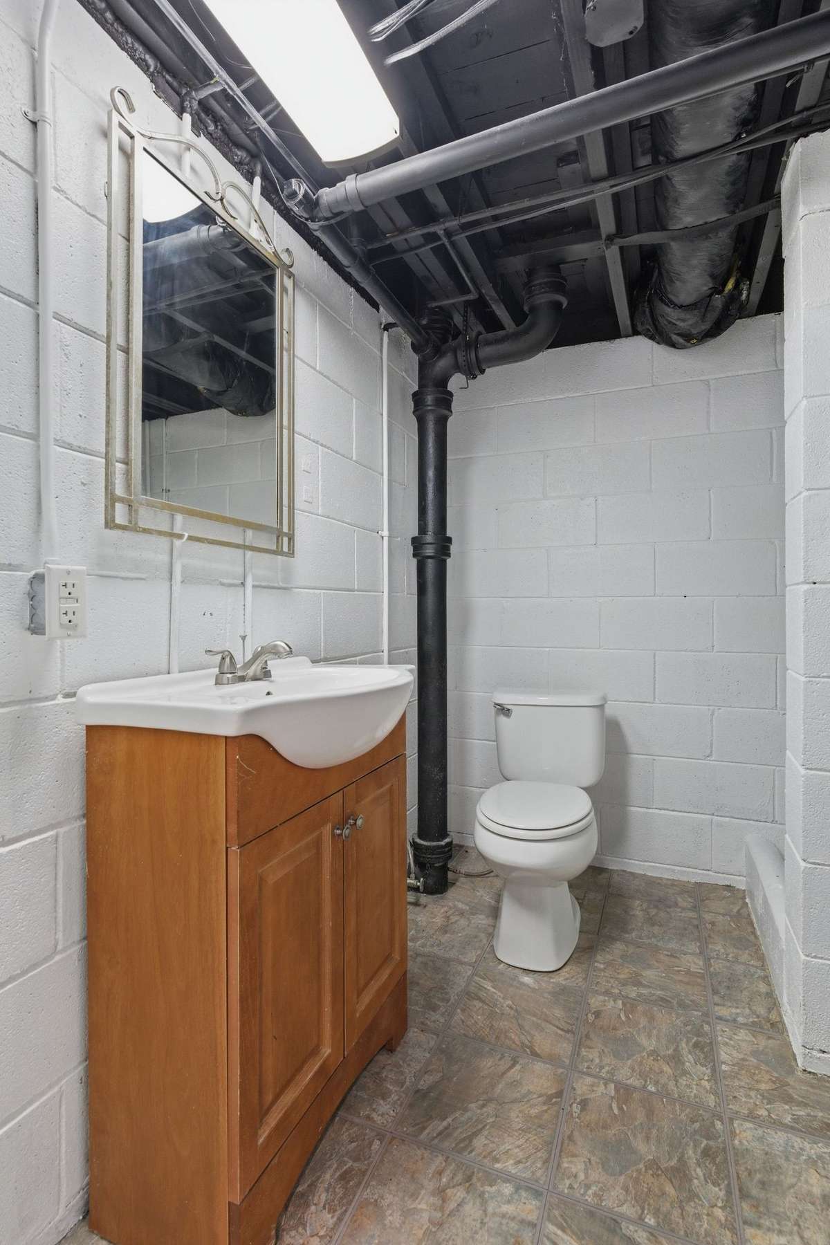 Downstairs shower bath.