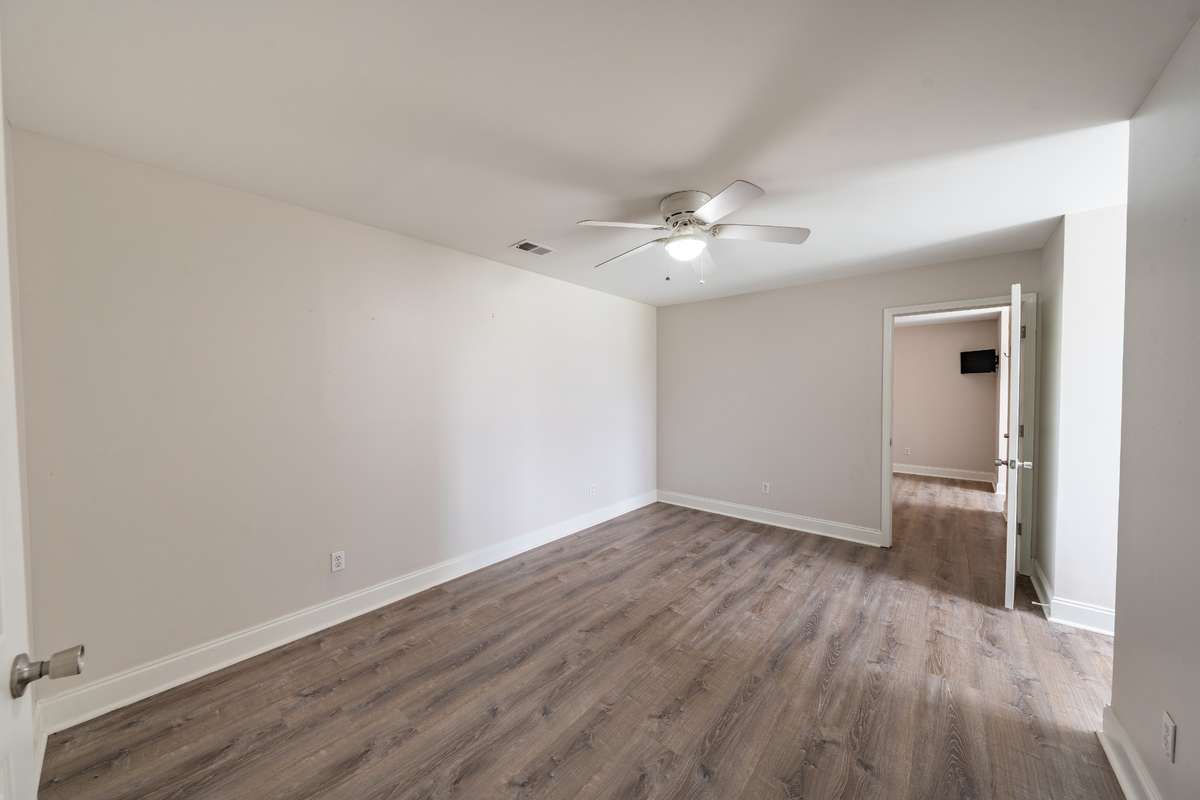 Bedroom 2 (upstairs)